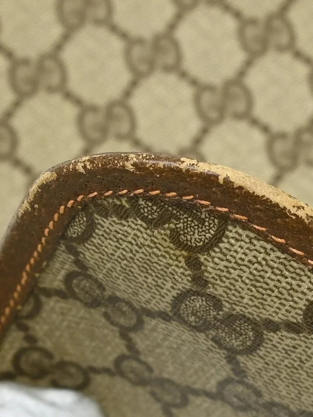 Gucci Beige GG Sherry Clutch Bag